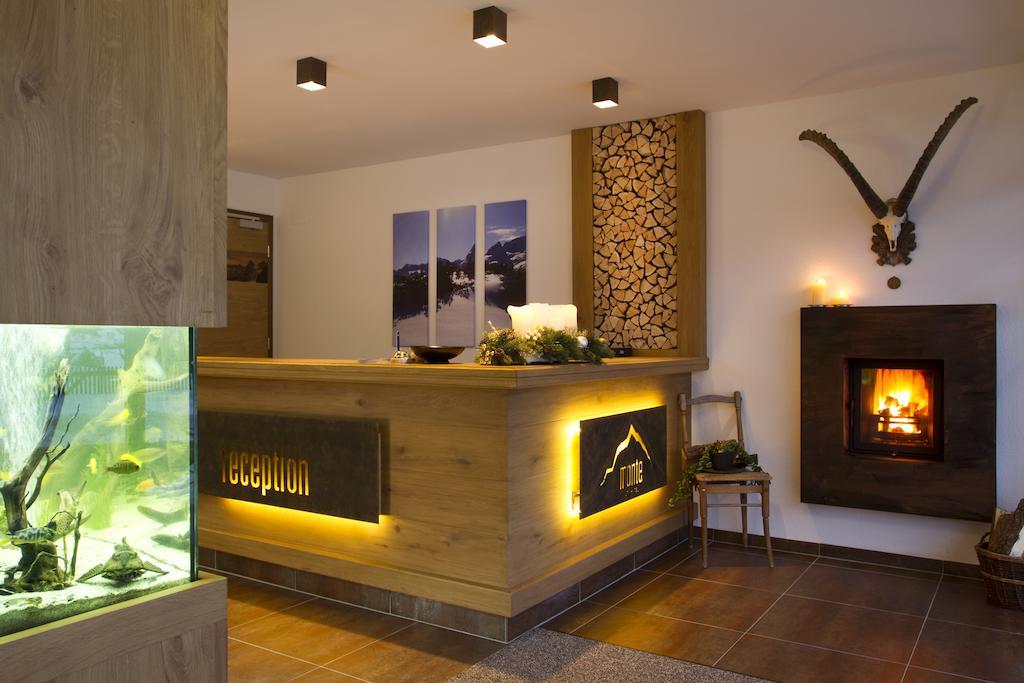 Alpinhotel Monte Superior - Silvretta Card Premium Betrieb กัลเทือร์ ภายนอก รูปภาพ
