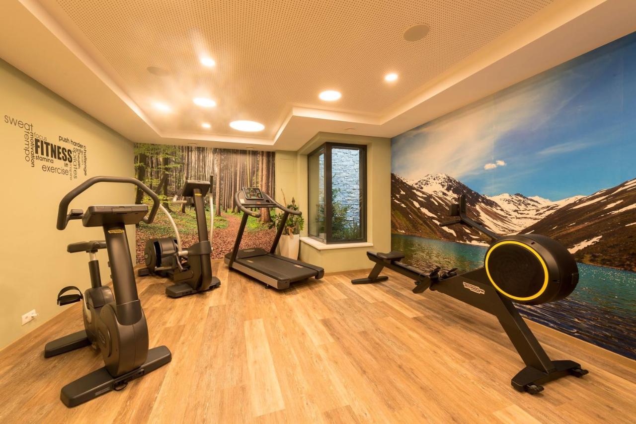 Alpinhotel Monte Superior - Silvretta Card Premium Betrieb กัลเทือร์ ภายนอก รูปภาพ