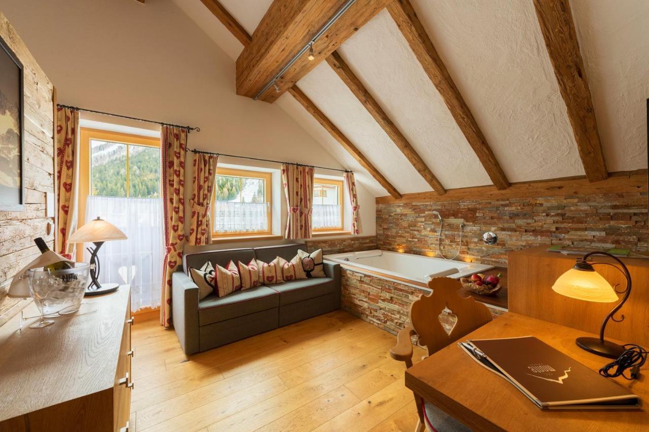 Alpinhotel Monte Superior - Silvretta Card Premium Betrieb กัลเทือร์ ภายนอก รูปภาพ